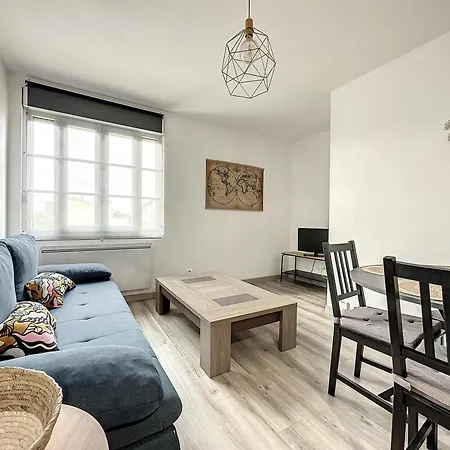 Appartement Au 1Er Etage Avec Acces Independant Saint-Denis  Exterior photo