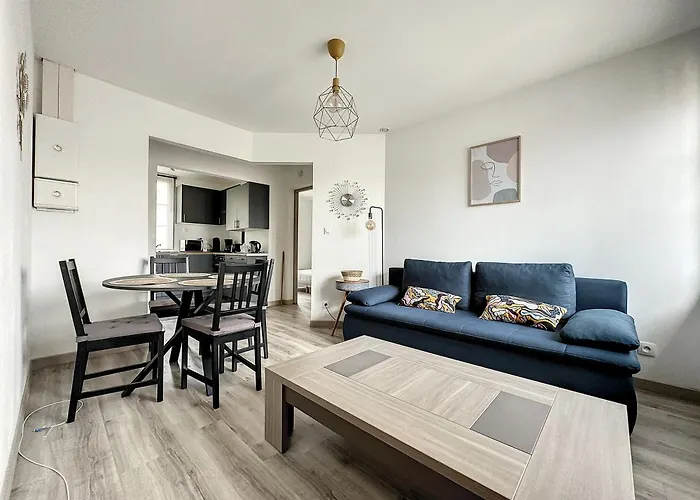 Appartement Au 1Er Etage Avec Acces Independant